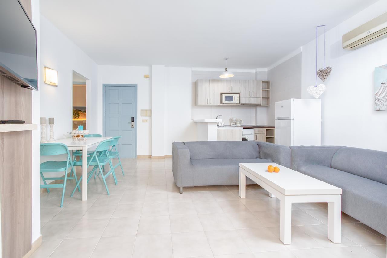 Apartamentos Lago Colonia de Sant Jordi Exterior foto